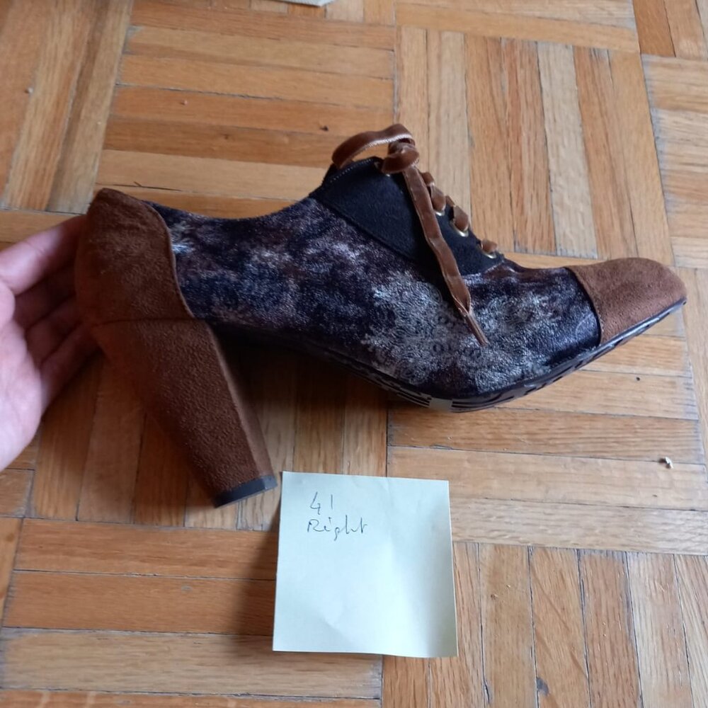 RIGHT SHOE ONLY Desigual brown / blue leather suede heel booties US 9 EU 41